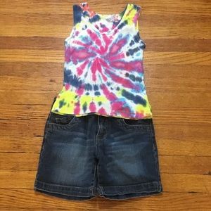 Tank top tie-dye shirt and denim shorts